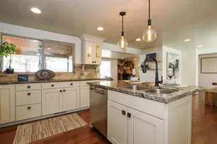 2425 E Cinnabar Ln, Cottonwood Heights, UT 84121 - Photo 8