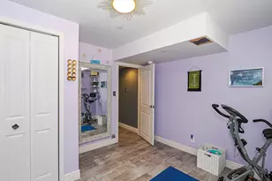 2425 E Cinnabar Ln, Cottonwood Heights, UT 84121 - Photo 36