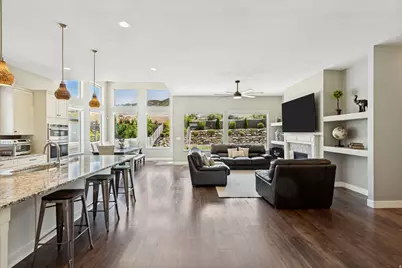 524 E Rockwell Vis, Draper, UT 84020 - Photo 8
