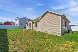 1878 N 350 E, Tooele, UT 84074 - Photo 36