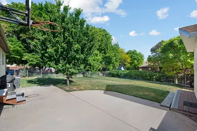 3917 W 6200 S, Taylorsville, UT 84129 - Photo 30