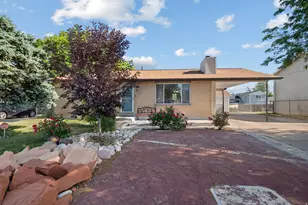 3917 W 6200 S, Taylorsville, UT 84129 - Photo 2