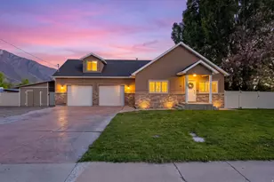 1285 W Maple St, Mapleton, UT 84664 - Photo 28