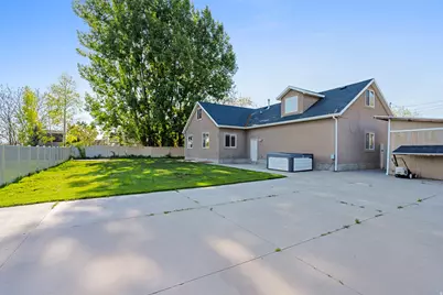 1285 W Maple St, Mapleton, UT 84664 - Photo 28