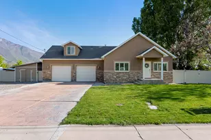1285 W Maple St, Mapleton, UT 84664 - Photo 34