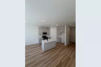 6815 S Survey Peak Ln #321, West Jordan, UT 84081 - Photo 4