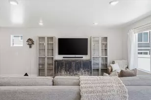 560 N Willow Springs Ave, Lehi, UT 84048 - Photo 8