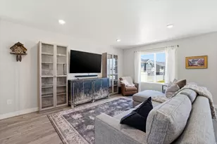 560 N Willow Springs Ave, Lehi, UT 84048 - Photo 6