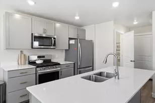 560 N Willow Springs Ave, Lehi, UT 84048 - Photo 12