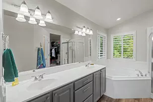 1366 Fox Pointe Dr, Kaysville, UT 84037 - Photo 24