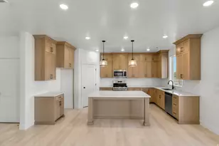 1692 W Rivergate Dr, Logan, UT 84321 - Photo 10