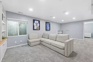 43 E Legacy Pkwy N, Saratoga Springs, UT 84045 - Photo 20