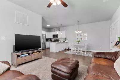 4652 W Proximo Dr S #J204, Riverton, UT 84096 - Photo 6