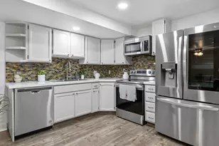 1661 Willowbrook Dr, Provo, UT 84604 - Photo 8