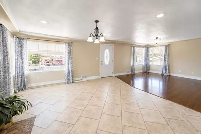 225 E 800 N, Price, UT 84501 - Photo 8