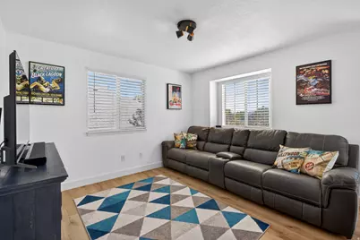 5958 Bayshore Dr, Stansbury Park, UT 84074 - Photo 40