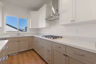 12021 S Antelope Flat Way W #637, Herriman, UT 84096 - Photo 10