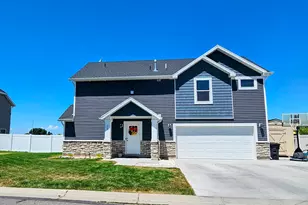 467 W 1155 N, Logan, UT 84341 - Photo 2