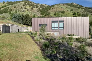 1789 Mt Logan Dr, Logan, UT 84321 - Photo 14