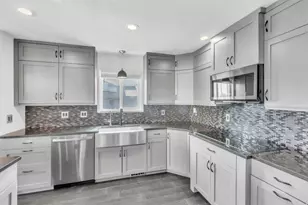 4676 Peak Dr, West Jordan, UT 84088 - Photo 12