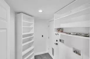 4676 Peak Dr, West Jordan, UT 84088 - Photo 14