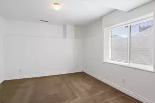2394 S Palomino Dr, Saratoga Springs, UT 84045 - Photo 24