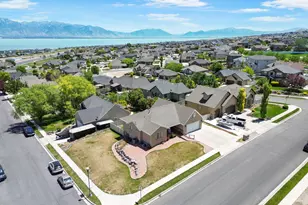 2394 S Palomino Dr, Saratoga Springs, UT 84045 - Photo 48