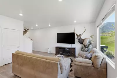 629 W Raintree Ln, Santaquin, UT 84655 - Photo 4