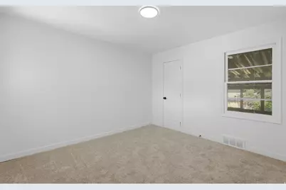 2102 W 5125 S, Roy, UT 84067 - Photo 16
