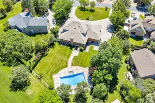4966 W Old Oak Ln, Highland, UT 84003 - Photo 2