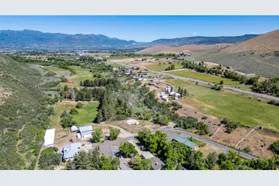 4766 S Haven Estates Dr, Daniel, UT 84032 - Photo 30