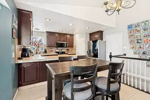 5179 W Shaggy Peak Dr, Riverton, UT 84096 - Photo 8