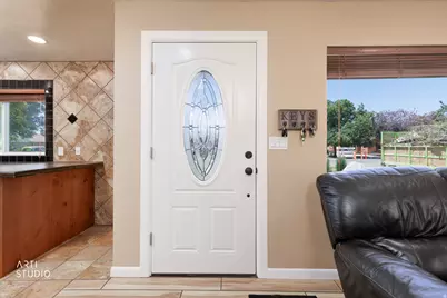 836 N 700 W, Provo, UT 84604 - Photo 4