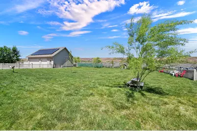 849 Saint Andrews Dr, Syracuse, UT 84075 - Photo 46