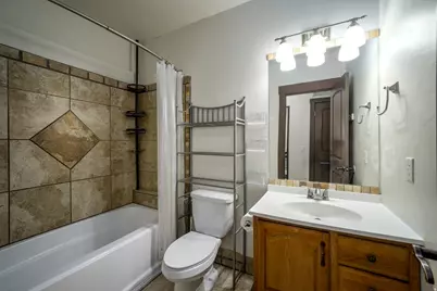 1442 S Main St, Orem, UT 84058 - Photo 30