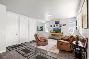 7472 S Moro Rock Ln, West Jordan, UT 84084 - Photo 8