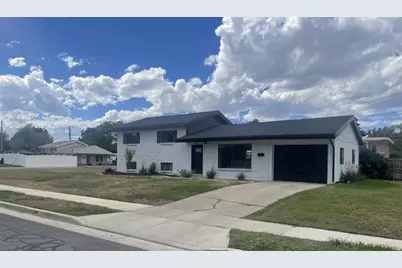 5822 S Golden Dr W, Murray, UT 84123 - Photo 2
