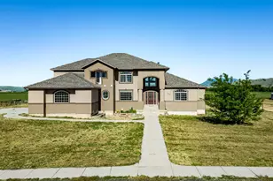 7223 N Estancia Ln, Smithfield, UT 84335 - Photo 1