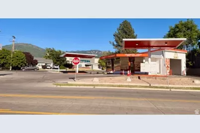 1545 S Main St, Bountiful, UT 84010 - Photo 2