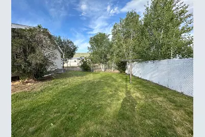 350 E Center St, Fairview, UT 84629 - Photo 24