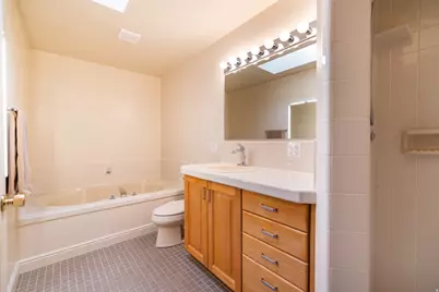 177 N Mountain Rd, Fruit Heights, UT 84037 - Photo 16