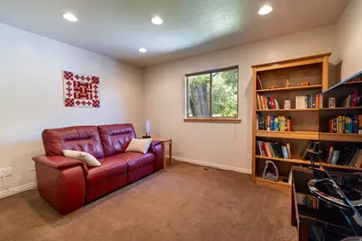 177 N Mountain Rd, Fruit Heights, UT 84037 - Photo 24