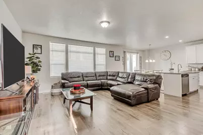 8136 S 5910 W, West Jordan, UT 84081 - Photo 2