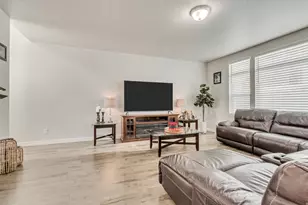 8136 S 5910 W, West Jordan, UT 84081 - Photo 4