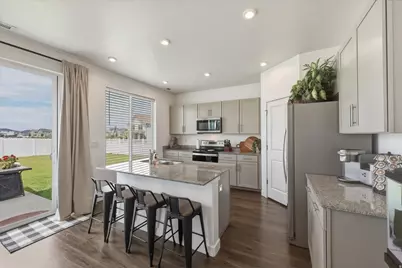 906 S 750 W, Springville, UT 84663 - Photo 12