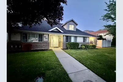 999 S 310 W #A, Provo, UT 84601 - Photo 2