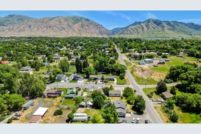 282 S 200 W, Hyrum, UT 84319 - Photo 40