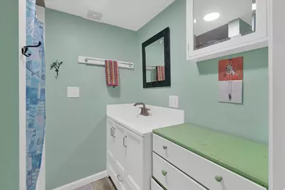 282 S 200 W, Hyrum, UT 84319 - Photo 12