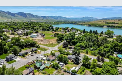 282 S 200 W, Hyrum, UT 84319 - Photo 36