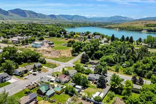 282 S 200 W, Hyrum, UT 84319 - Photo 36